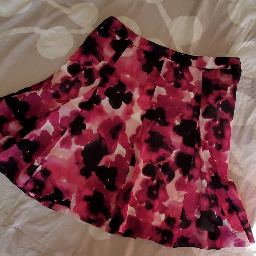 Floral skirt 0 - Picture 2 of 9